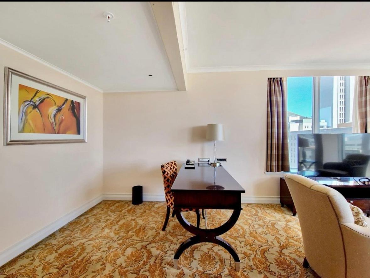 Taj - Taj ,let Out Privately 5*