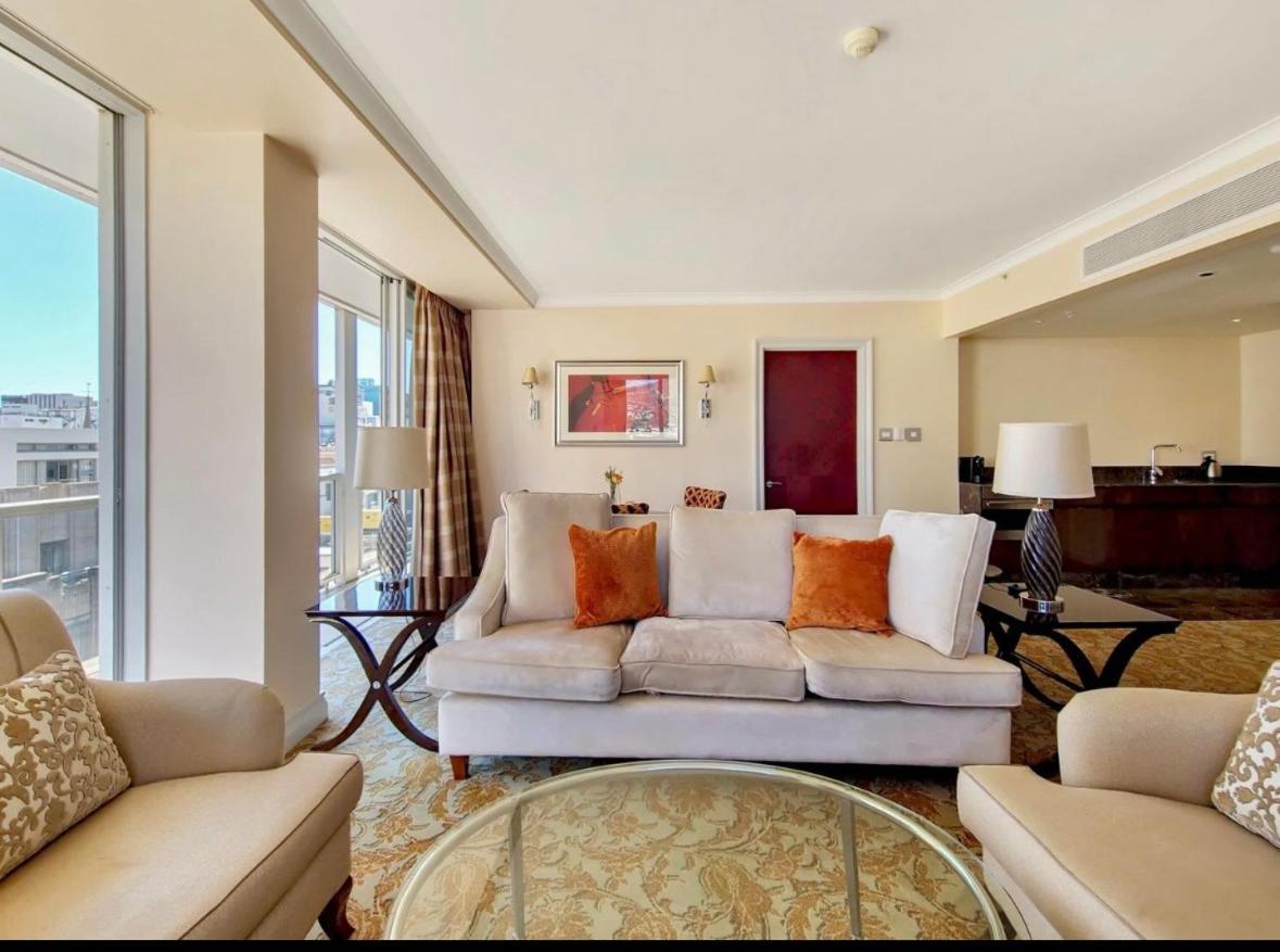 Taj - Taj ,let Out Privately 5*